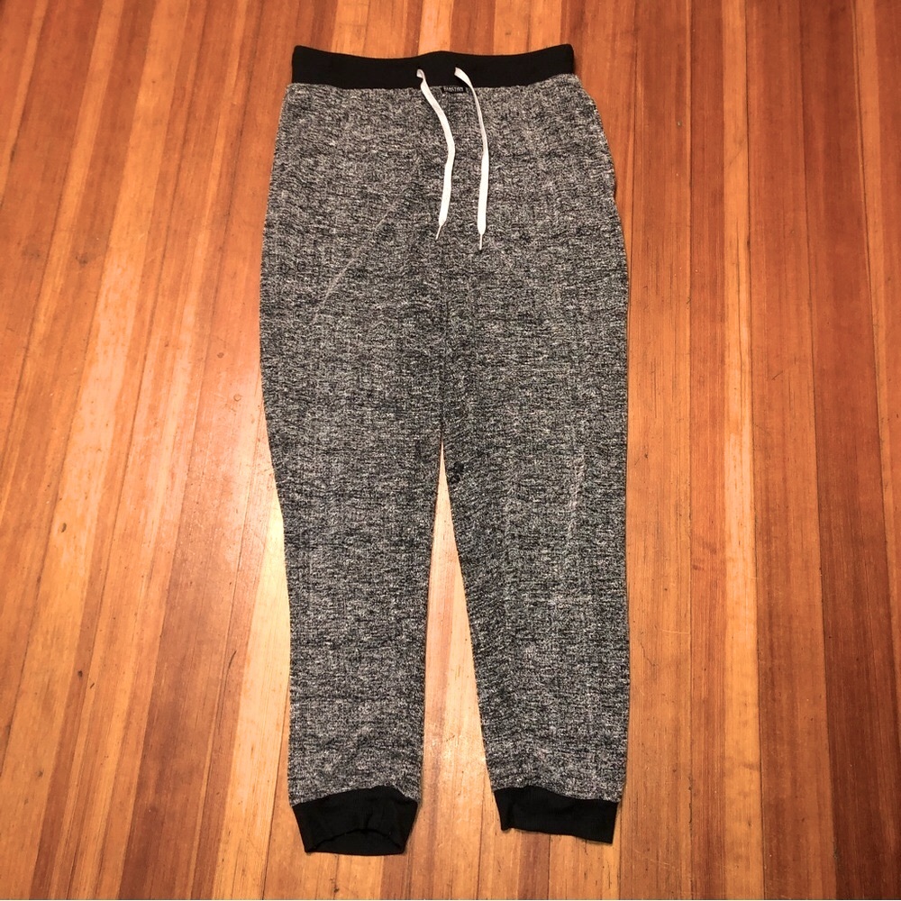 Kenneth Cole Reaction joggers 🏃